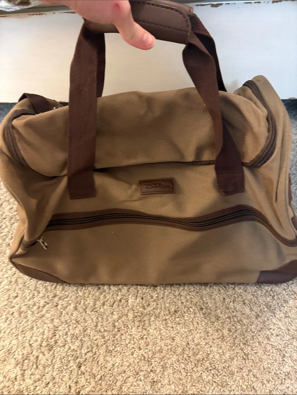 Bella Russo stylish beige